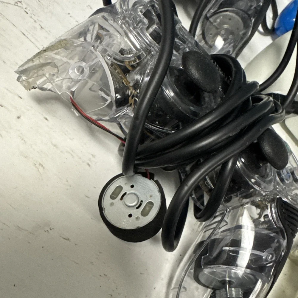 Lot of UNTESTED 8 Controllers‎ Xbox Sony Playstation Game Stop As Is For Parts